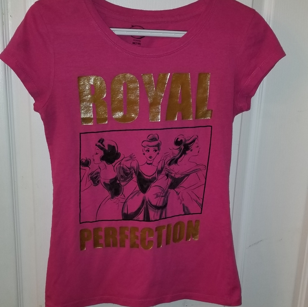 DISNEY t-shirt